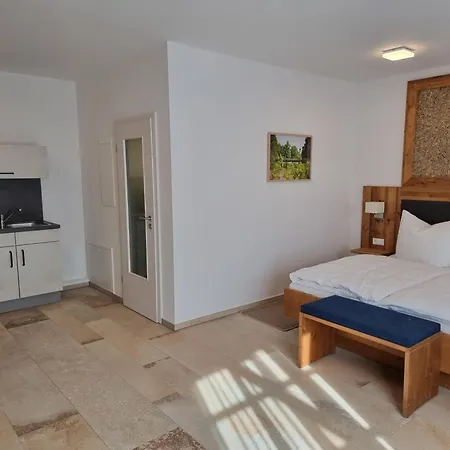 Gaestehaus Moenchswald Apartman *