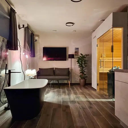 Gaestehaus Moenchswald Apartamento Wohlenberg